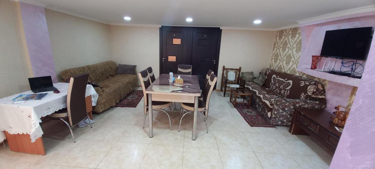 Dream House & Hostel Sevan Ngoại thất bức ảnh